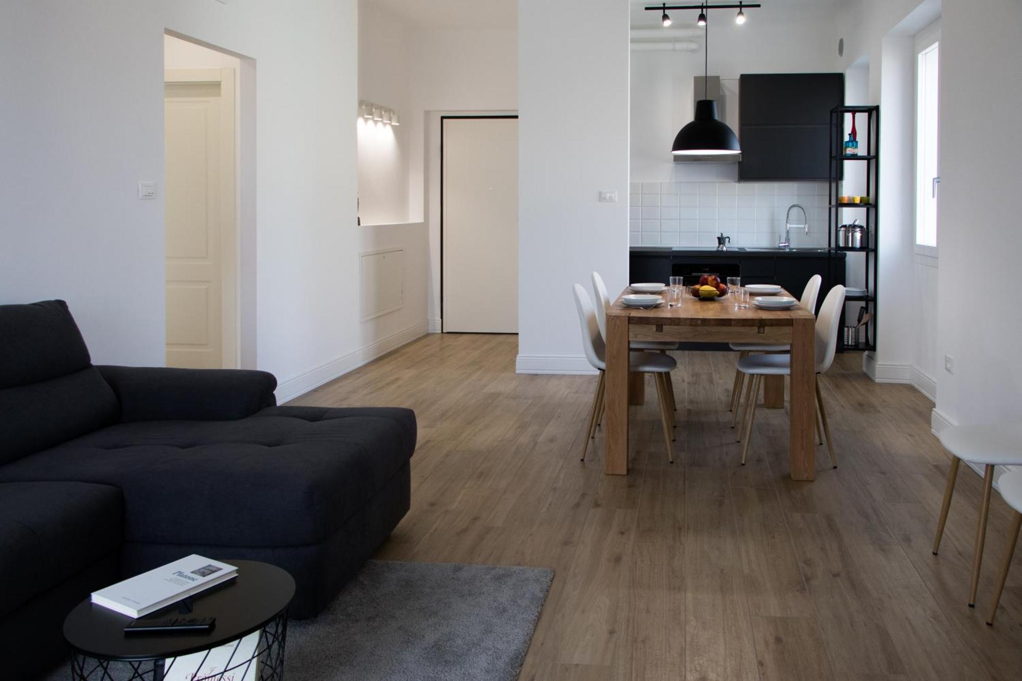 Suite Home Da Pietro, Centrale E Vicino Al Mare San Benedetto del Tronto Exterior foto